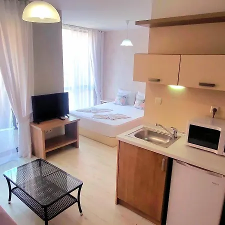 Rainbow 3 Comfy Studio * Sunny Beach