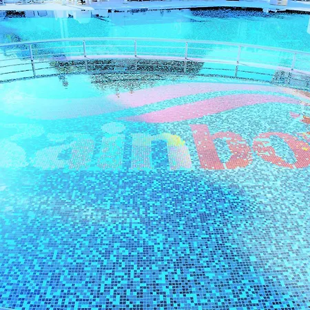 公寓 Rainbow 3 Comfy 阳光海滩
